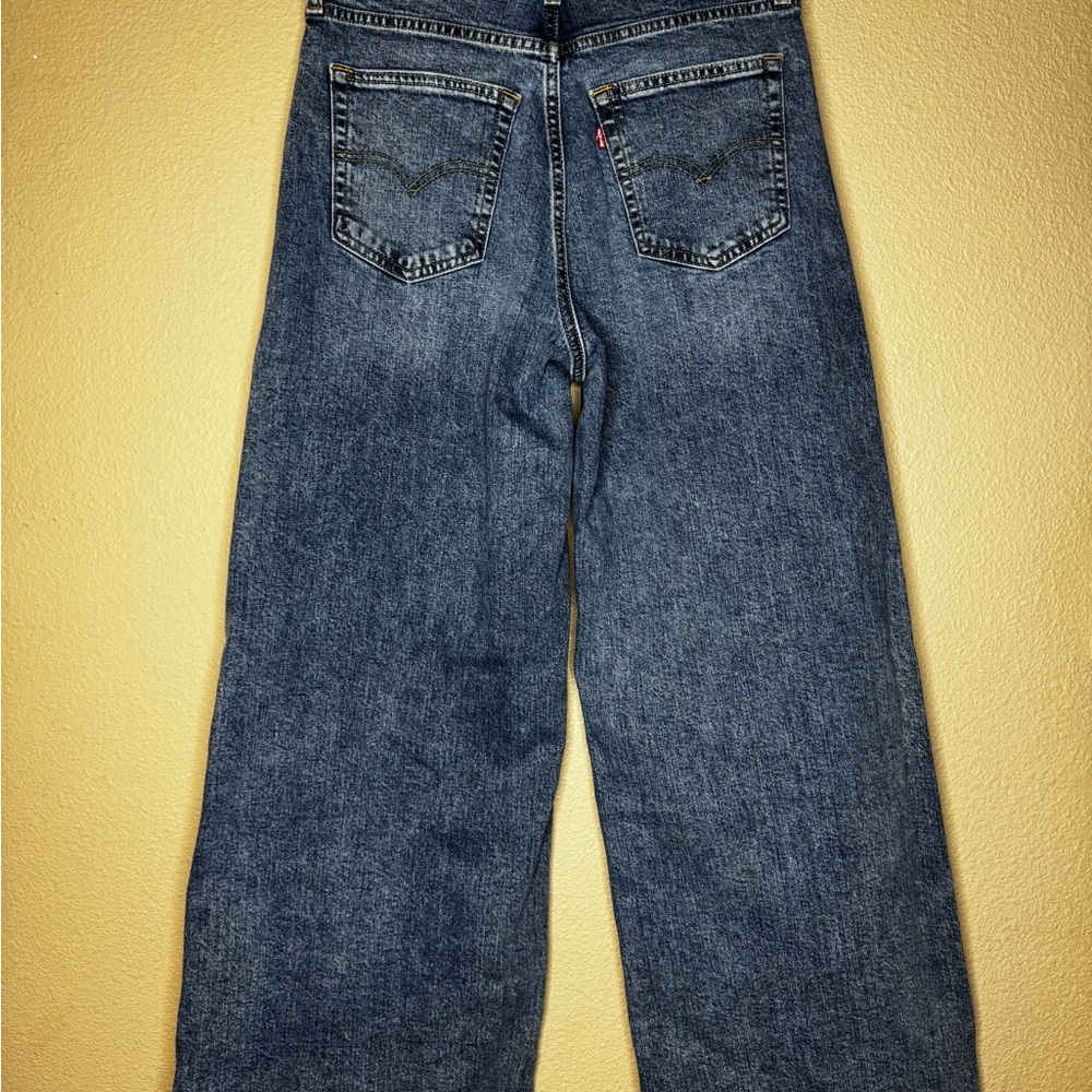 NWT Levi’s 728 High Rise Wide Leg Jeans 29x32 - Picture 8 of 10